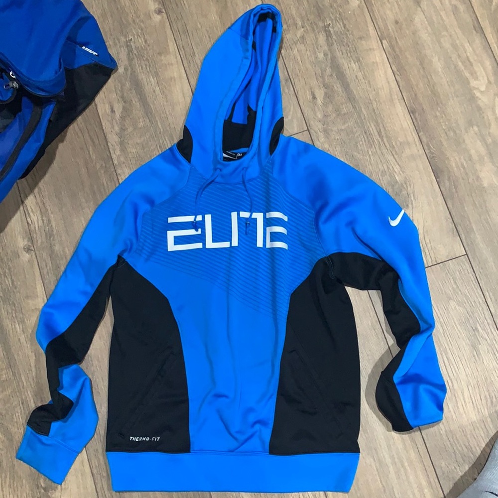 Men’s Small Nike elite hoodie blue.